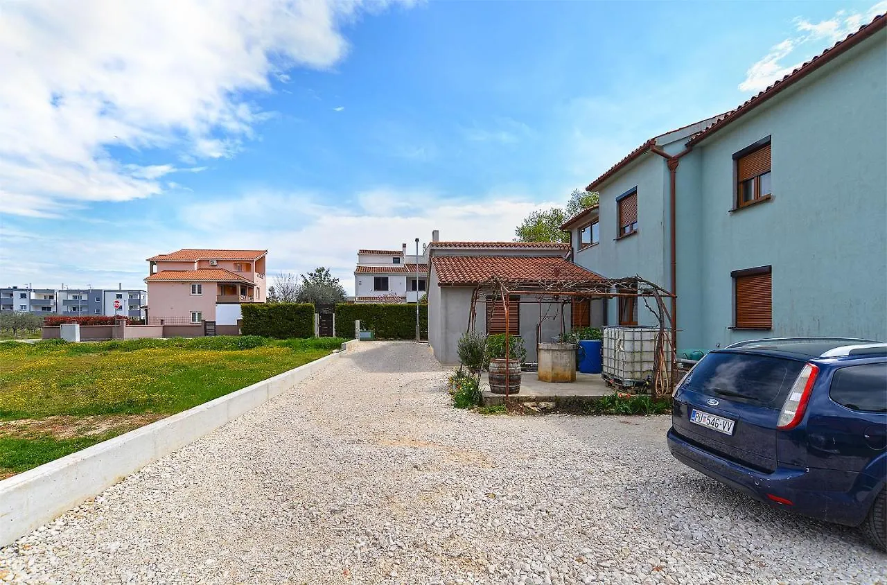 Apartment Vilim 2226 Pula