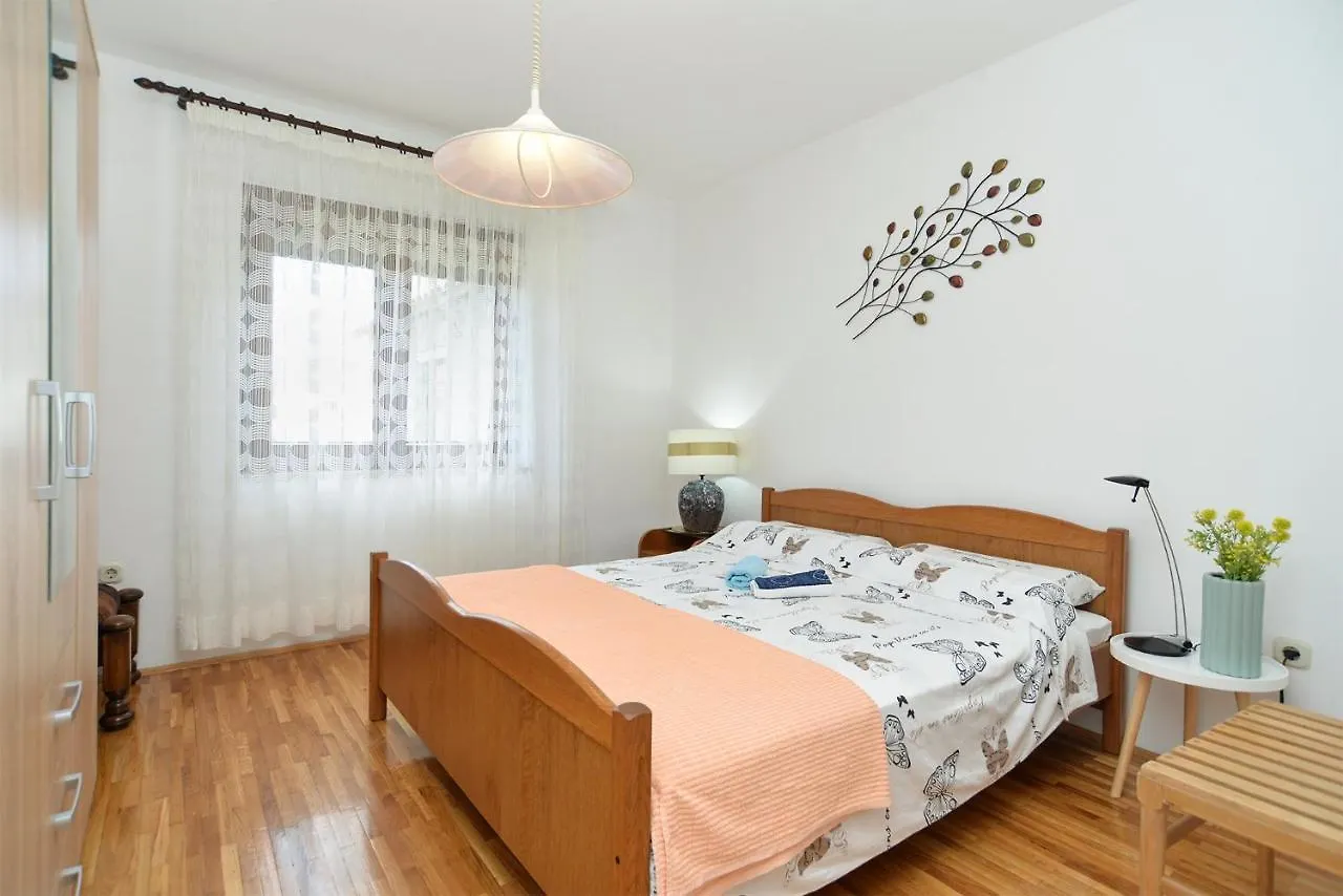 Apartment Vilim 2226 Pula